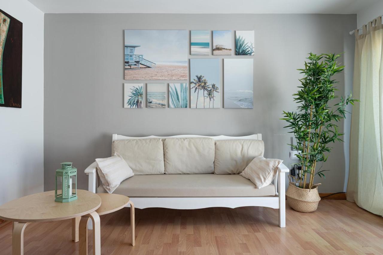 Homeforguest Apartment With Pool And Terrace 1 Min From The Beach كوراليهو المظهر الخارجي الصورة