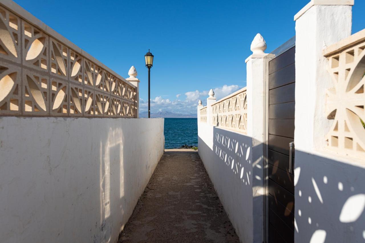 Homeforguest Apartment With Pool And Terrace 1 Min From The Beach كوراليهو المظهر الخارجي الصورة