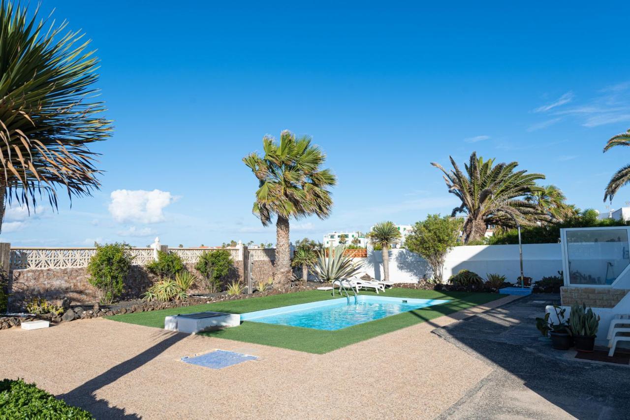 Homeforguest Apartment With Pool And Terrace 1 Min From The Beach كوراليهو المظهر الخارجي الصورة